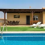 Villa Ralue